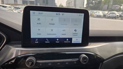 Ford Kuga 1.5 EcoBoost 150 CV 2WD Titanium X (15)