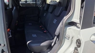 Ford Tourneo Courier 1.0 EcoBoost 100 CV Plus (13)