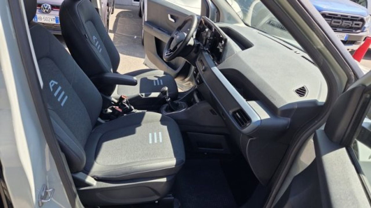 Ford Tourneo Courier 1.0 EcoBoost 100 CV Plus (9)