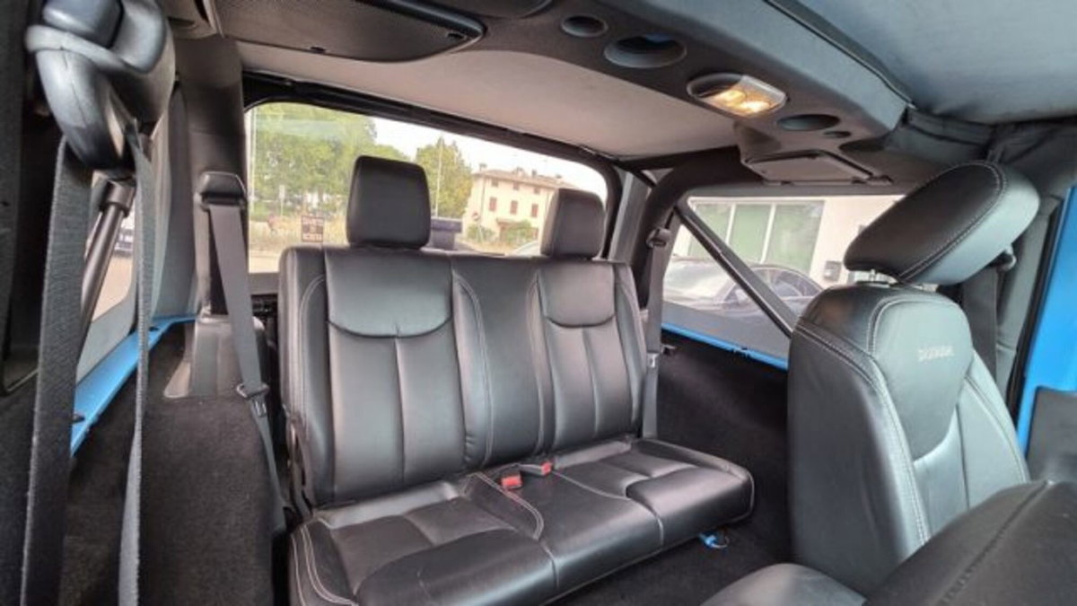 Jeep Wrangler 2.8 CRD DPF Sahara Auto (18)
