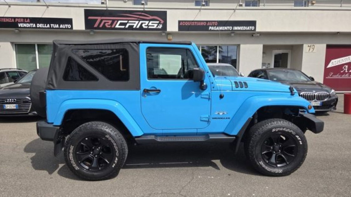Jeep Wrangler 2.8 CRD DPF Sahara Auto (5)