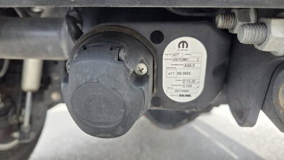 Jeep Wrangler 2.8 CRD DPF Sahara Auto (8)