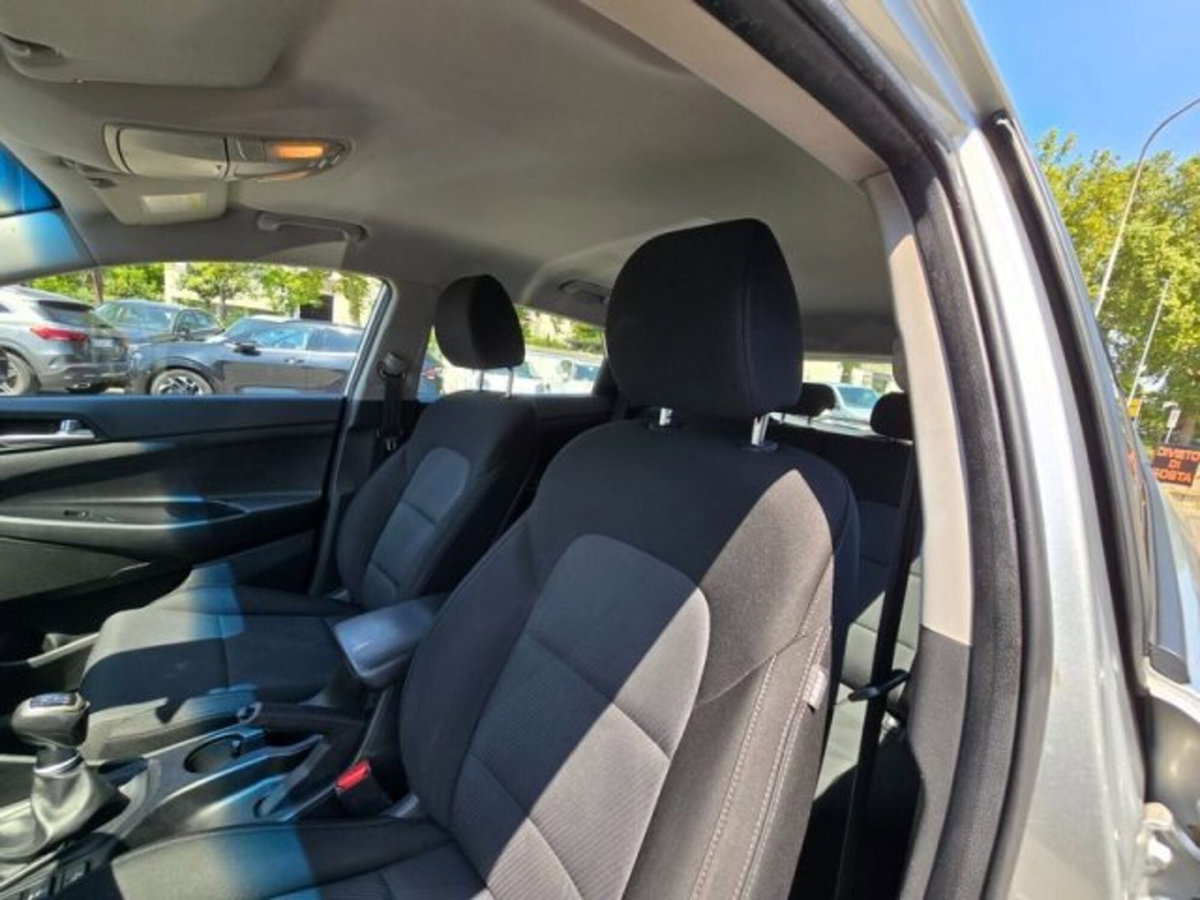 Hyundai Tucson 1.6 crdi Xtech Hyundai Smart Sense+ 2wd (8)
