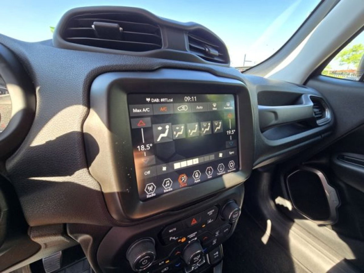 Jeep Renegade 1.6 Mjt 130 CV Limited (11)