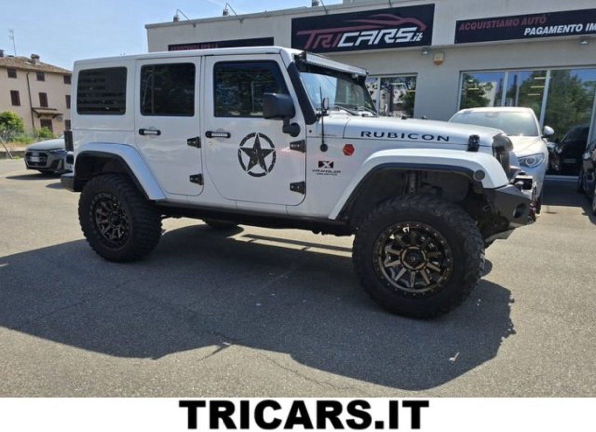 Jeep Wrangler Unlimited 2.8 CRD DPF Sahara Auto