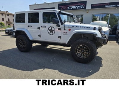 Jeep Wrangler Unlimited 2.8 CRD DPF Sahara Auto usata
