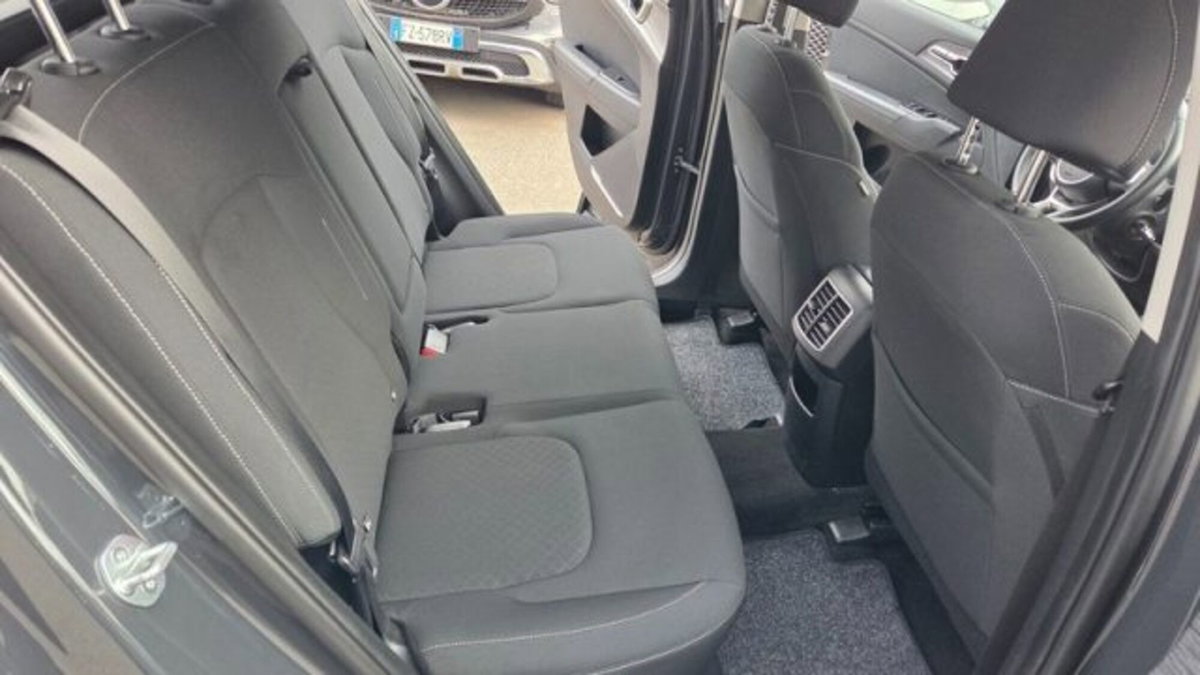 Kia Sportage 1.6 CRDi MHEV GT-line (13)