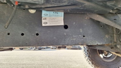 Land Rover Defender 90 2.2 TD4 Pick Up E (10)