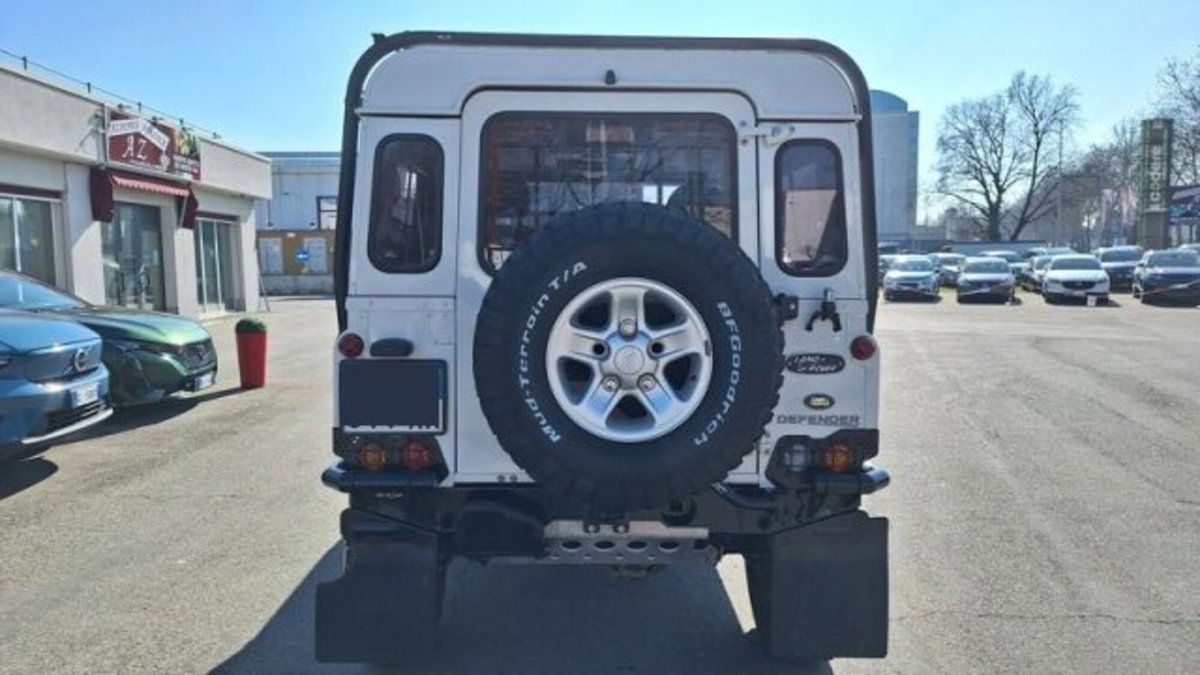 Land Rover Defender 90 2.2 TD4 Pick Up E (4)