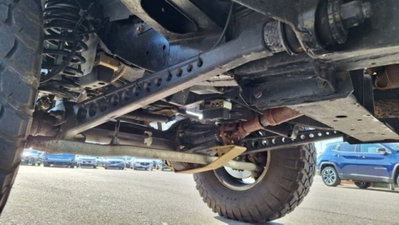Land Rover Defender 90 2.2 TD4 Pick Up E (9)