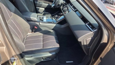 Land Rover Range Rover Velar 2.0D I4 240 CV R-Dynamic S (13)