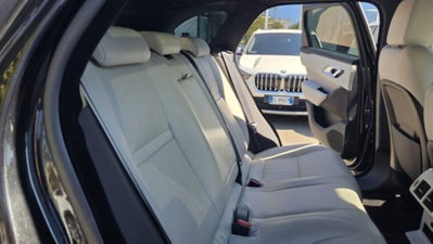 Land Rover Range Rover Velar 2.0D I4 240 CV R-Dynamic S (12)
