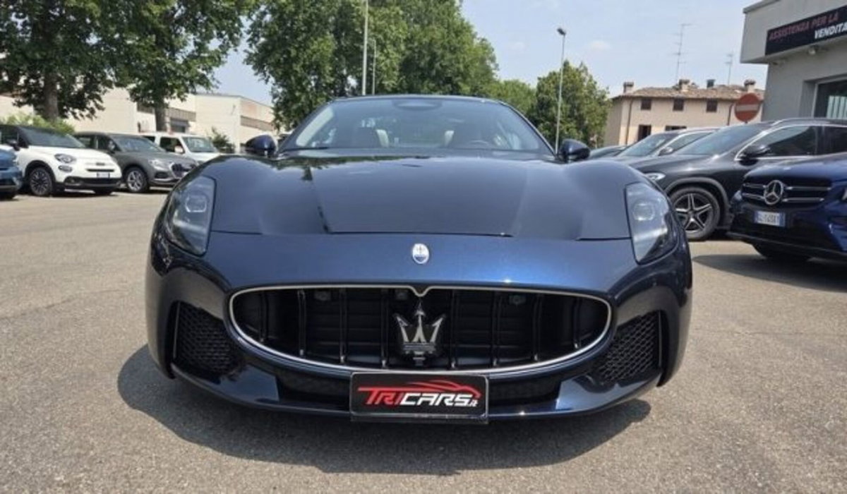 Maserati Granturismo 3.0 Granturismo awd auto (2)