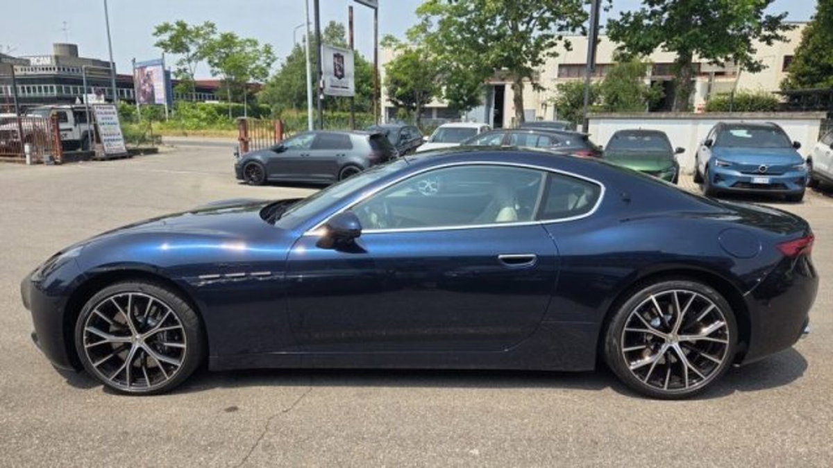Maserati Granturismo 3.0 Granturismo awd auto (3)