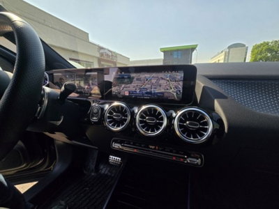 Mercedes-Benz GLA SUV 200 d AMG Line Premium Plus 4matic auto (11)