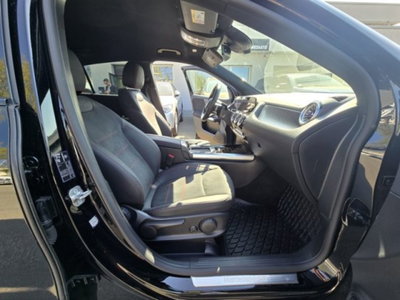 Mercedes-Benz GLA SUV 200 d AMG Line Premium Plus 4matic auto (14)