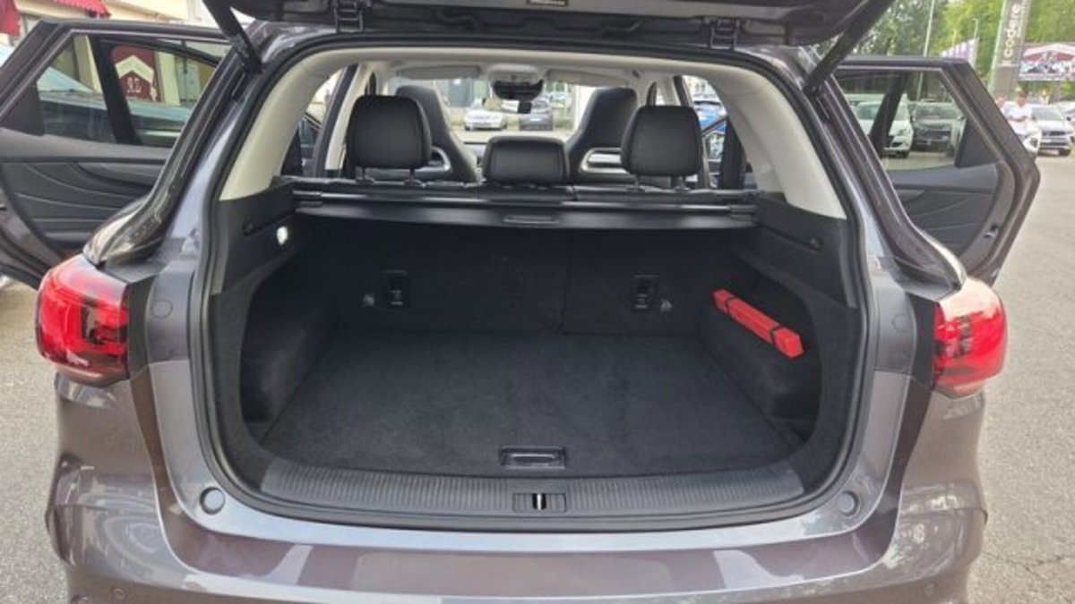 Mg HS HS 1.5T-GDI AT Luxury (17)