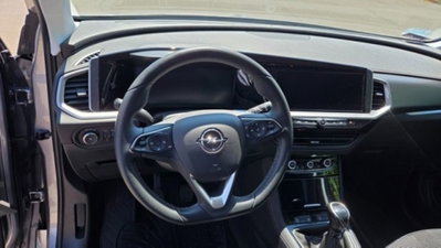Opel Grandland 1.2 Turbo 12V 130 CV aut. Business Elegance (17)