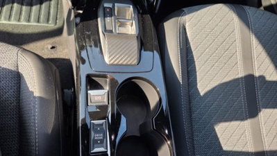 Peugeot 2008 50 kWh Allure (20)
