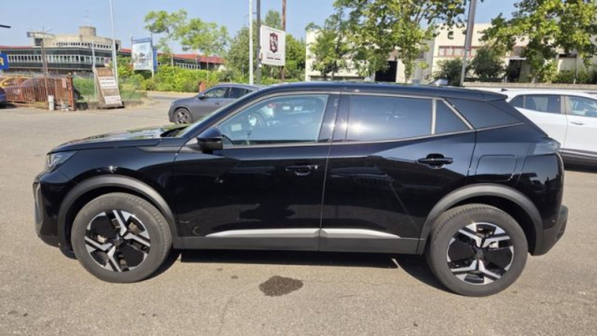 Peugeot 2008 50 kWh Allure (3)
