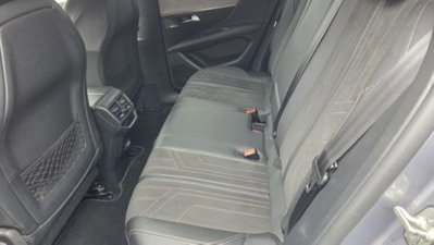 Peugeot 3008 BlueHDi 130 S&S EAT8 GT Pack (15)