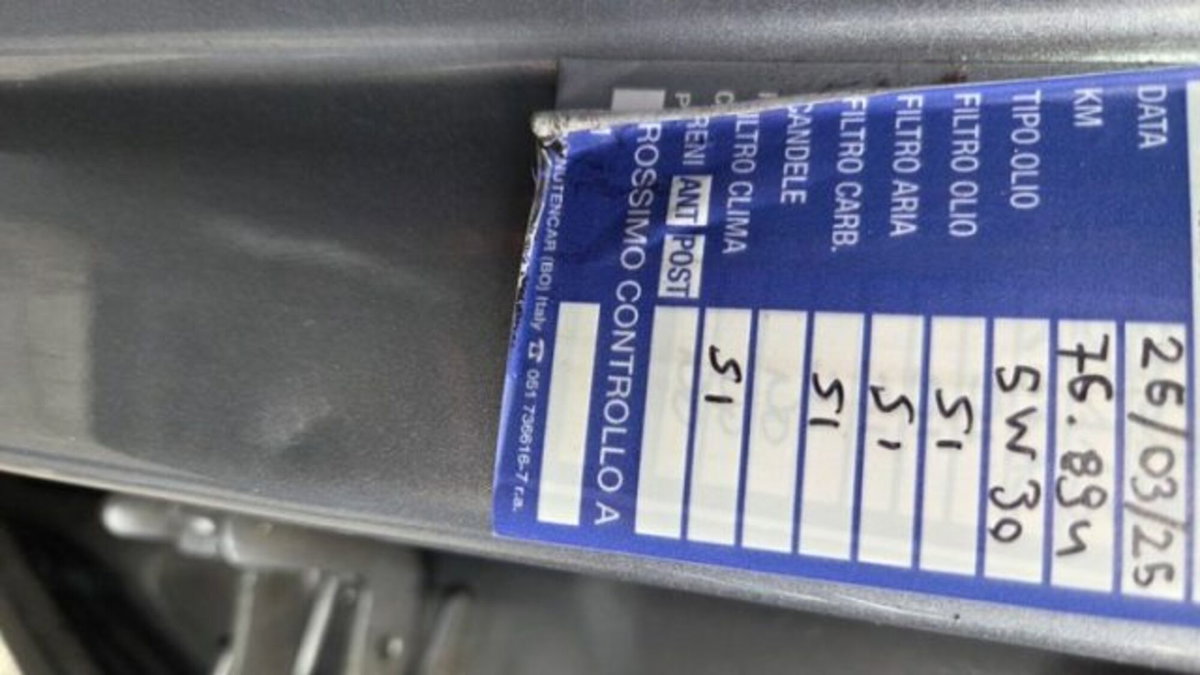 Peugeot 3008 BlueHDi 130 S&S EAT8 GT Pack (18)
