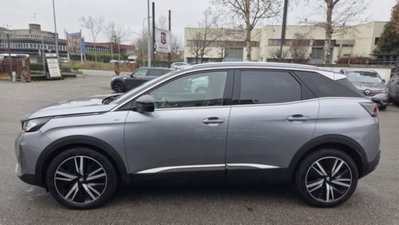 Peugeot 3008 BlueHDi 130 S&S EAT8 GT Pack (3)