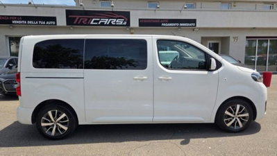 Toyota Proace Verso Verso 2.0D 150 CV L1 D Executive (5)