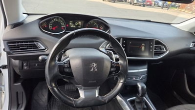 Peugeot 308 SW 1.5 bluehdi Business s&s 130cv eat8 (14)