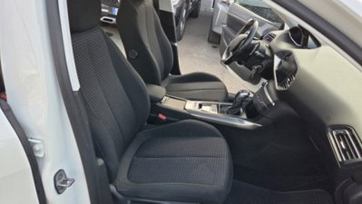 Peugeot 308 SW 1.5 bluehdi Business s&s 130cv eat8 (7)