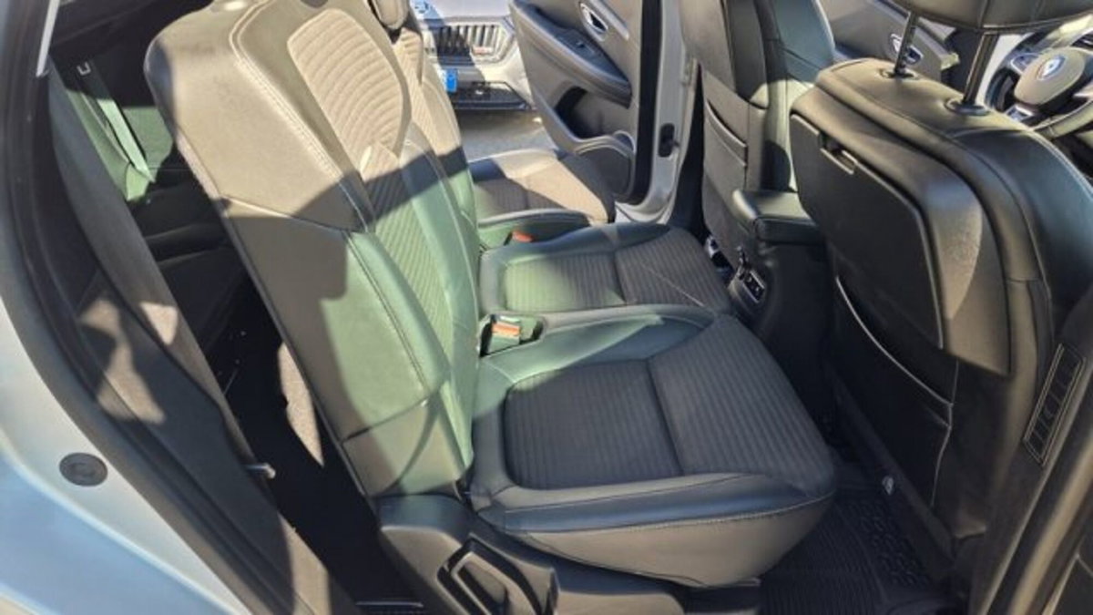 Renault Grand Scénic 1.5 dci energy Intens 110cv edc my18 (19)