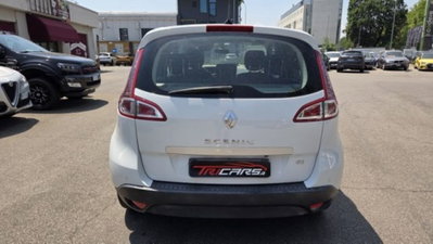 Renault Scenic E-Tech Electric 1.6 dCi 130CV Luxe (4)