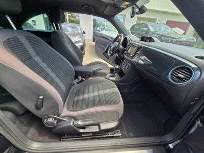Volkswagen Maggiolino 2.0 TSI DSG Sport (12)