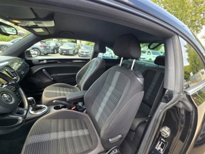 Volkswagen Maggiolino 2.0 TSI DSG Sport (8)