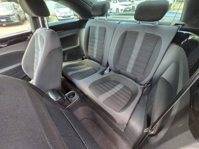 Volkswagen Maggiolino 2.0 TSI DSG Sport (9)
