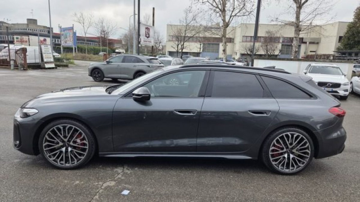 Audi S5 Avant 3.0 tfsi mhev+ sport attitude quattro 367cv s-tronic (3)