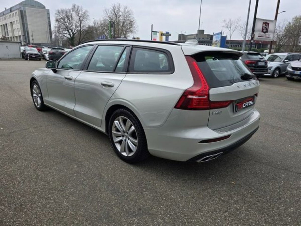 Volvo V60 D3 Momentum Business (3)
