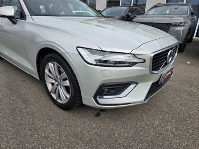 Volvo V60 D3 Momentum Business (5)