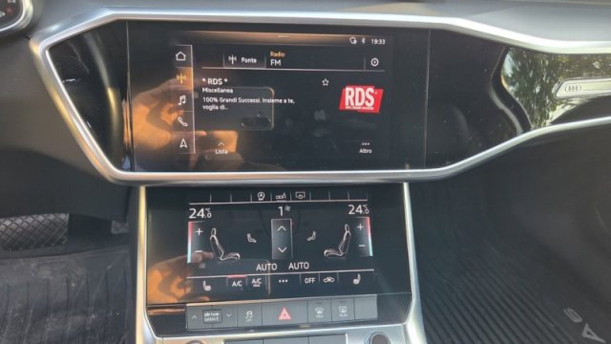 Audi A6 45 2.0 TFSI S tronic Business Sport (20)