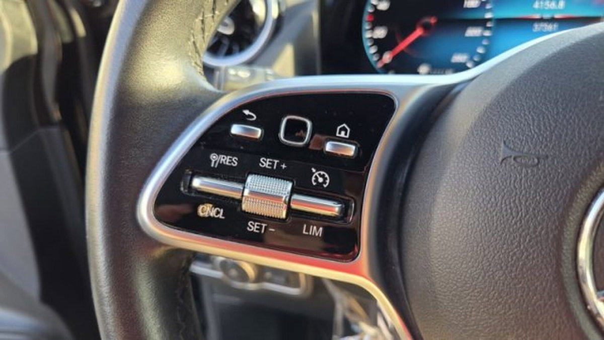 Mercedes-Benz GLA SUV 180 d Automatic Executive (20)