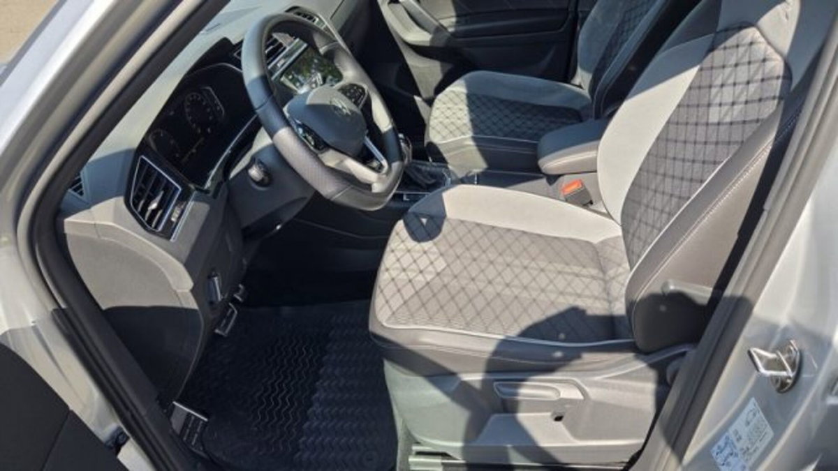 Volkswagen Tiguan Allspace 2.0 TDI 200 CV SCR DSG 4MOTION R-Line (17)