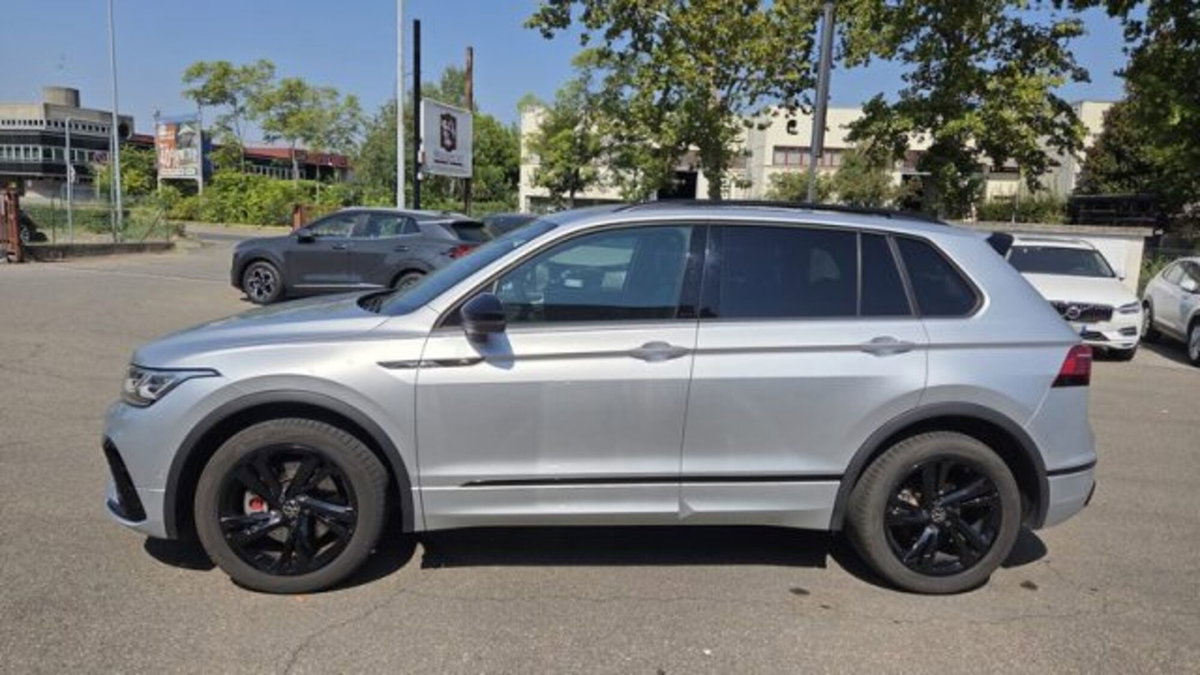 Volkswagen Tiguan Allspace 2.0 TDI 200 CV SCR DSG 4MOTION R-Line (3)