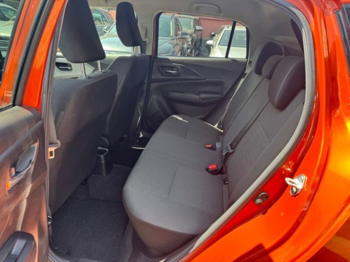 Suzuki Swift 1.2h Top 4wd allgrip (16)
