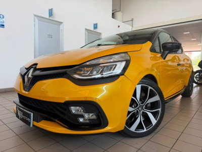 Renault Clio TCe 220CV EDC 5 porte Energy R.S. Trophy usata