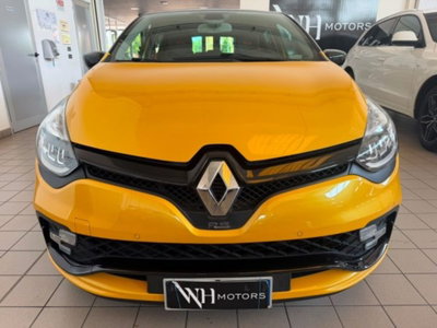 Renault Clio TCe 220CV EDC 5 porte Energy R.S. Trophy (2)