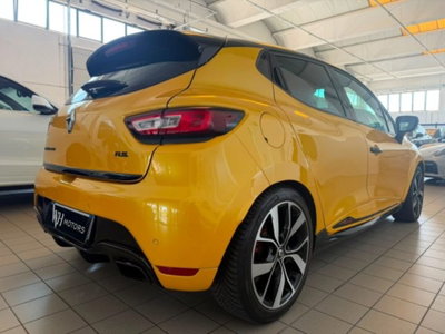 Renault Clio TCe 220CV EDC 5 porte Energy R.S. Trophy (6)
