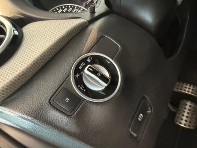 Mercedes-Benz Classe B 180 CDI BlueEFFICIENCY Premium (19)