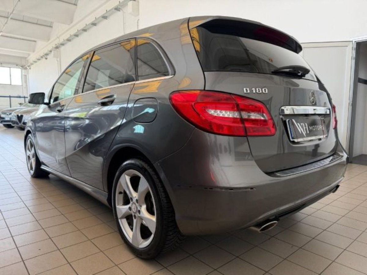 Mercedes-Benz Classe B 180 CDI BlueEFFICIENCY Premium (4)