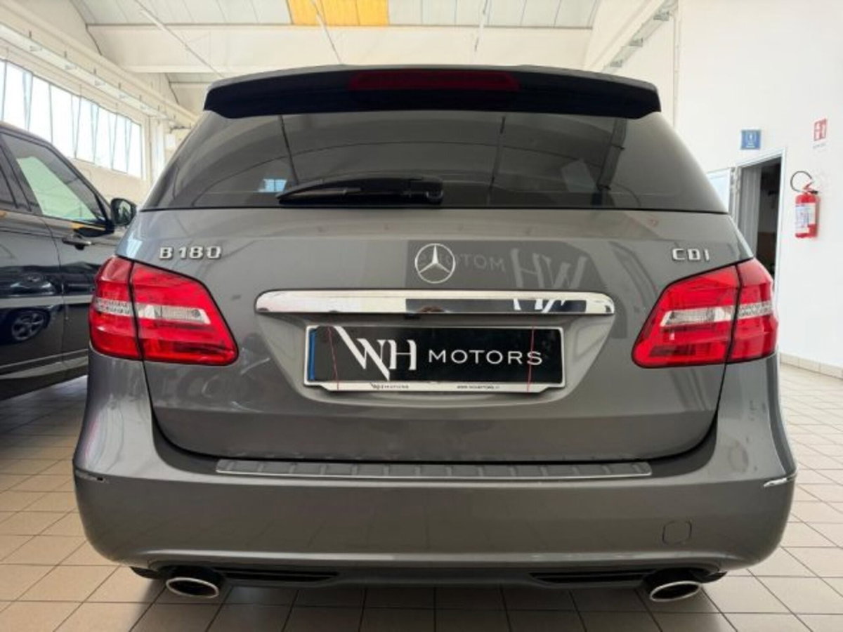 Mercedes-Benz Classe B 180 CDI BlueEFFICIENCY Premium (5)