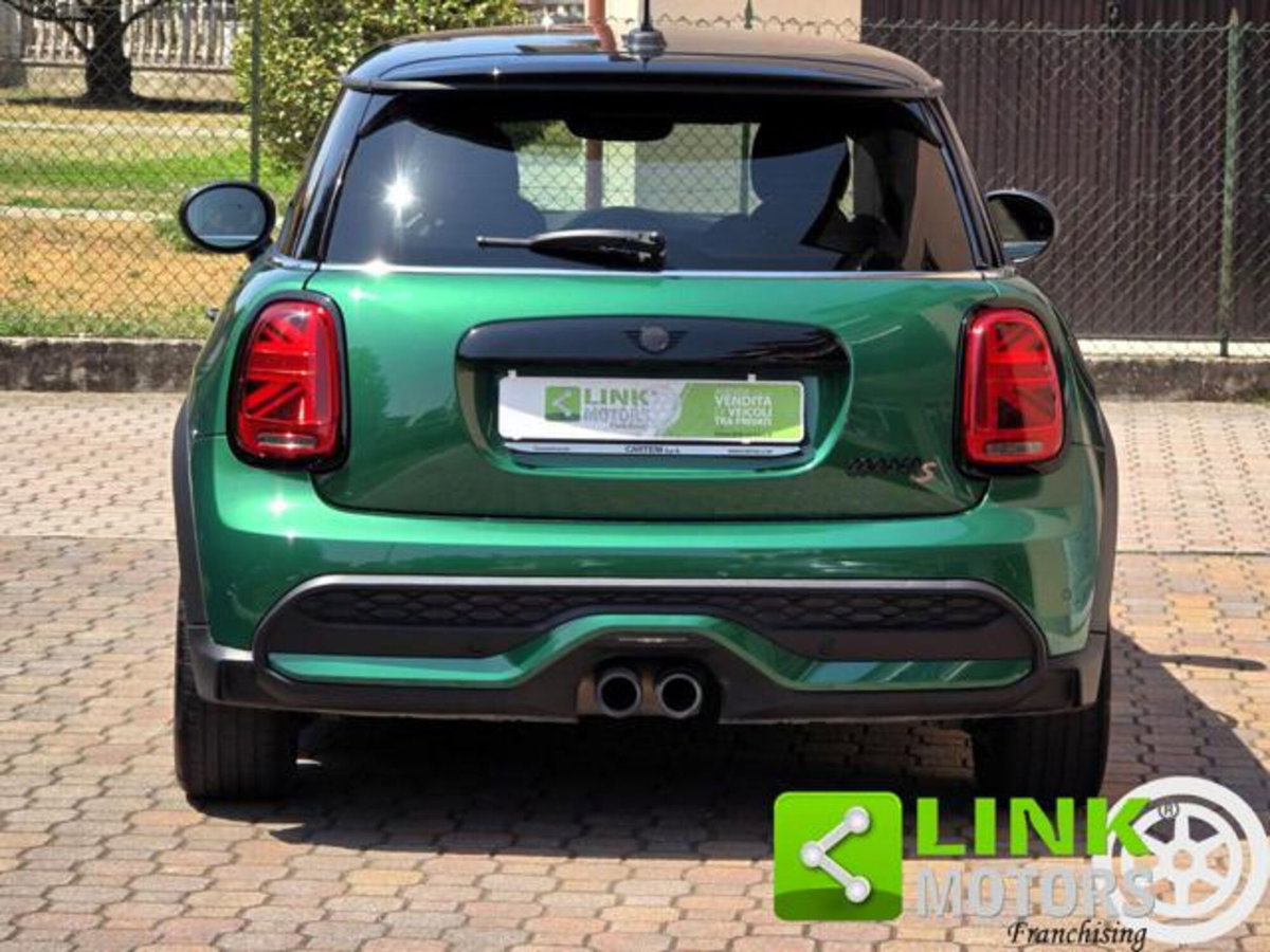 MINI Mini 2.0 Cooper S (2)